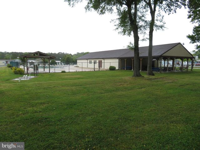 16 DEEP SEA DR, Berlin, MD 21811