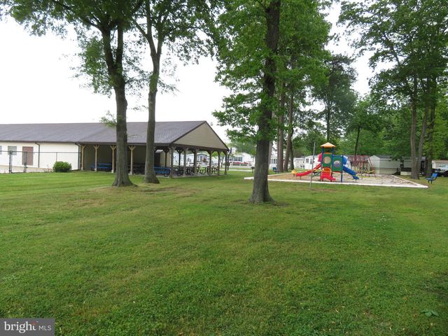 16 DEEP SEA DR, Berlin, MD 21811