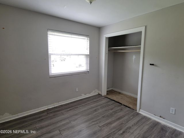 5508 MORET Drive E, Jacksonville, FL 32244