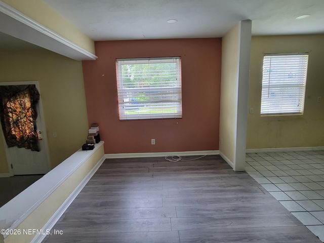 5508 MORET Drive E, Jacksonville, FL 32244