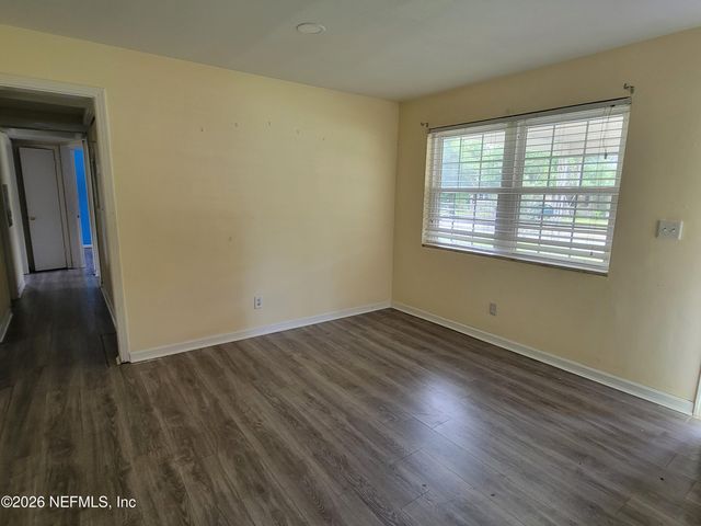 5508 MORET Drive E, Jacksonville, FL 32244