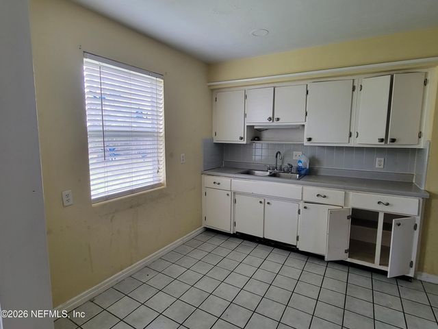 5508 MORET Drive E, Jacksonville, FL 32244