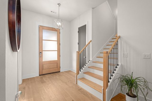 7680 Via Roma Avenue, Springdale, AR 72762