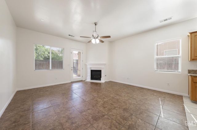 5306 Vista Del Mar Avenue, Bakersfield, CA 93311