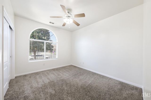 5306 Vista Del Mar Avenue, Bakersfield, CA 93311