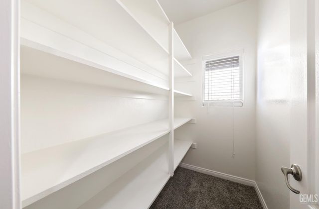 5306 Vista Del Mar Avenue, Bakersfield, CA 93311