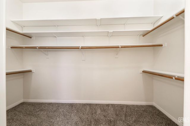 5306 Vista Del Mar Avenue, Bakersfield, CA 93311