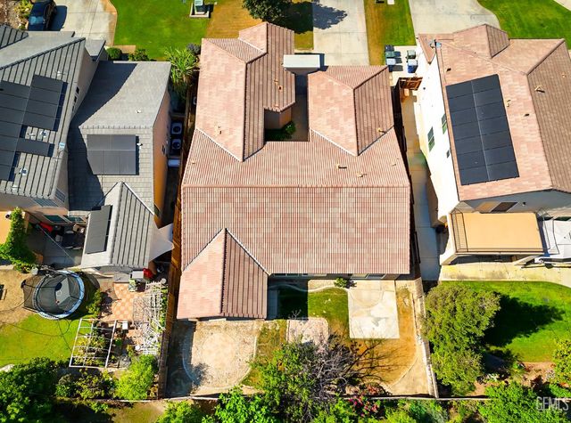 5306 Vista Del Mar Avenue, Bakersfield, CA 93311