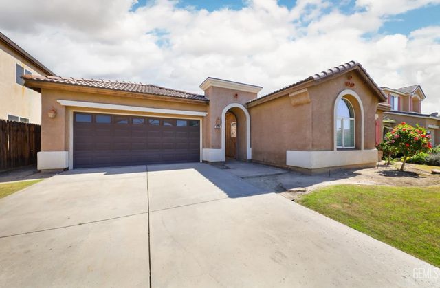 5306 Vista Del Mar Avenue, Bakersfield, CA 93311