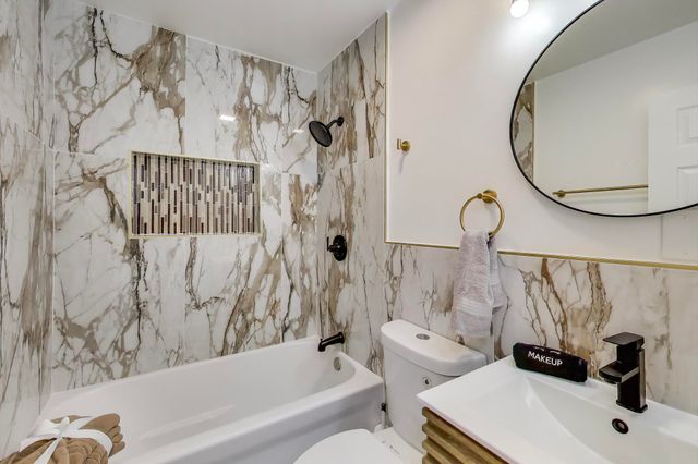 1124 Clinton Street, Gary, IN 46406