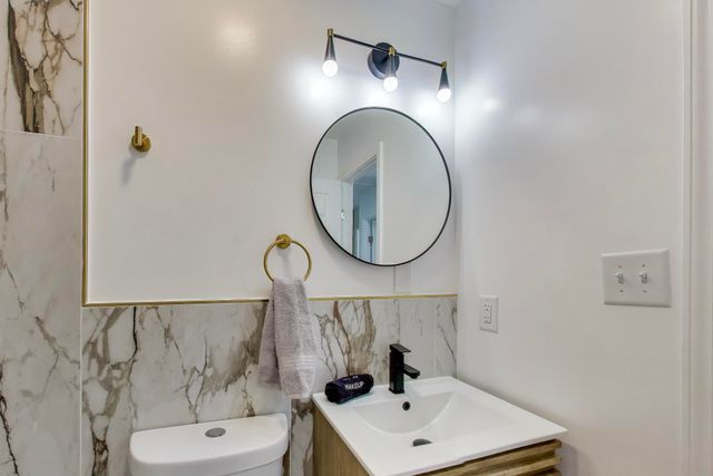 1124 Clinton Street, Gary, IN 46406