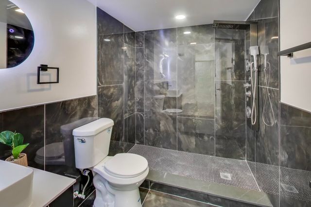 1124 Clinton Street, Gary, IN 46406