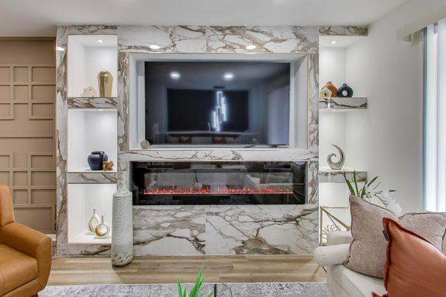 1124 Clinton Street, Gary, IN 46406