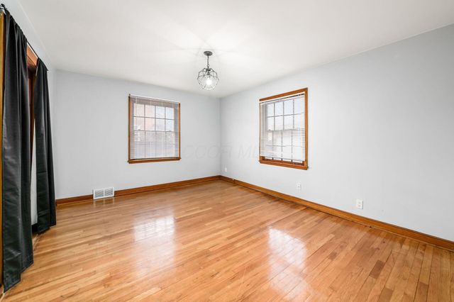 1810 Ashland Avenue, Columbus, OH 43212