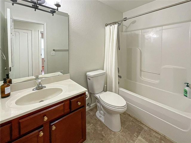14404 Eastern Court, Grandview, MO 64030