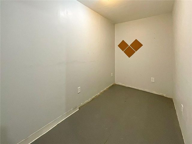 14404 Eastern Court, Grandview, MO 64030