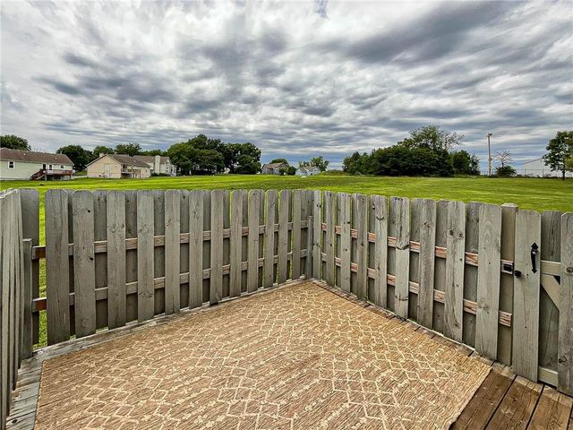 14404 Eastern Court, Grandview, MO 64030