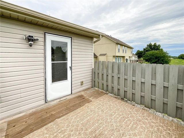 14404 Eastern Court, Grandview, MO 64030