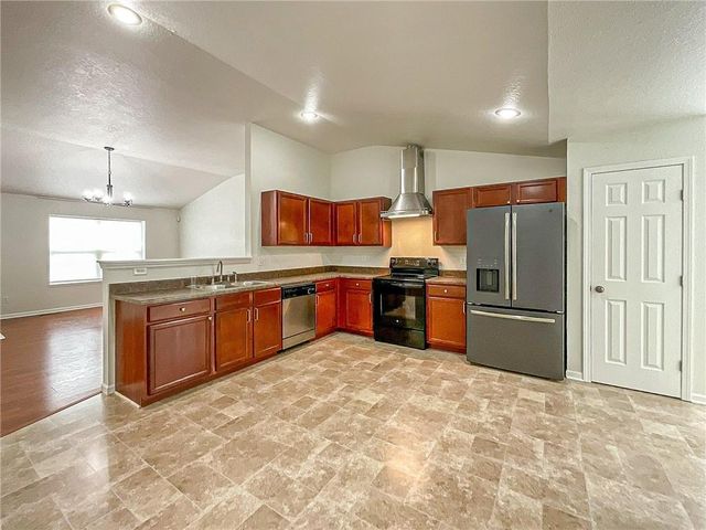 14404 Eastern Court, Grandview, MO 64030