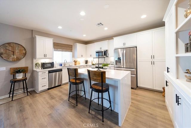 29741 Ryegrass, Winchester, CA 92596