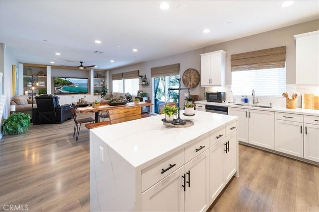 29741 Ryegrass, Winchester, CA 92596