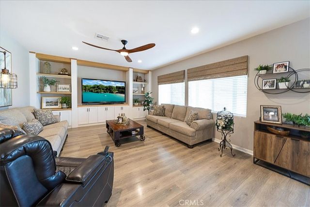 29741 Ryegrass, Winchester, CA 92596