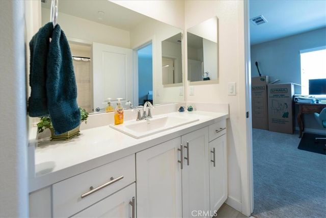 29741 Ryegrass, Winchester, CA 92596