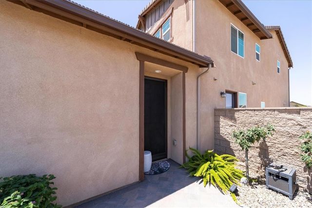 29741 Ryegrass, Winchester, CA 92596