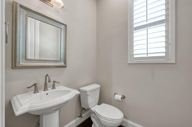 2101 Elmen Street, Houston, TX 77019