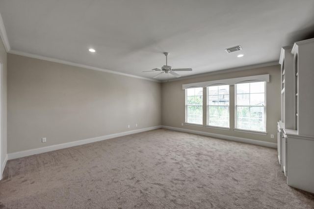 2101 Elmen Street, Houston, TX 77019