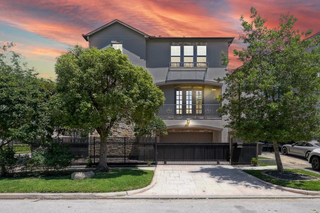 2101 Elmen Street, Houston, TX 77019