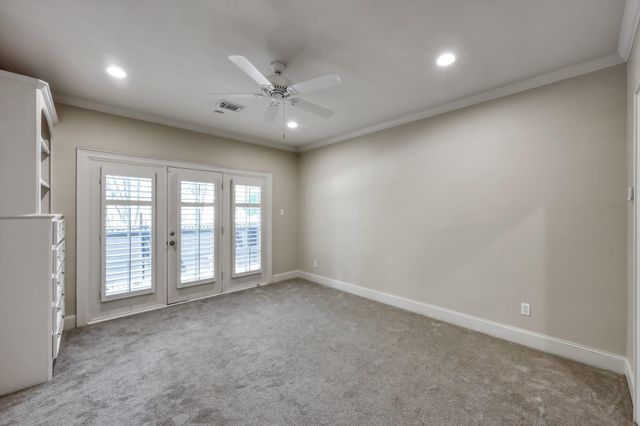 2101 Elmen Street, Houston, TX 77019