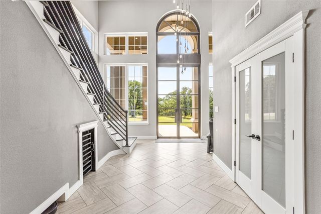 9204 Indian Knoll Trail, Keller, TX 76248