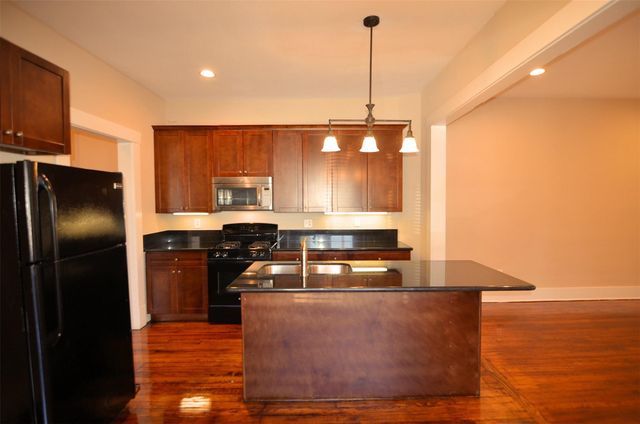 1602 Lee Street, Houston, TX 77009