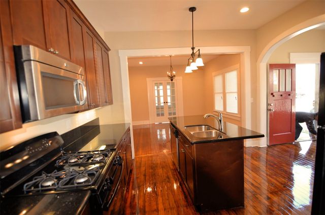 1602 Lee Street, Houston, TX 77009