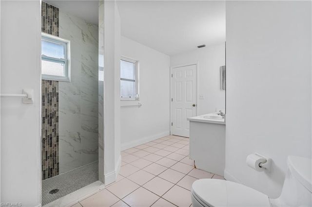 28405 Mango DR, Bonita Springs, FL 34134