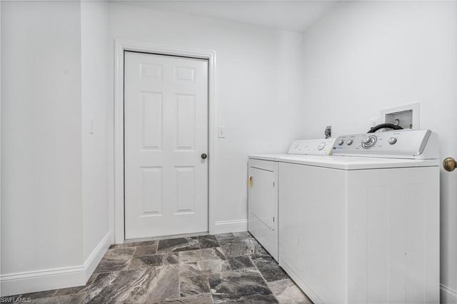 28405 Mango DR, Bonita Springs, FL 34134