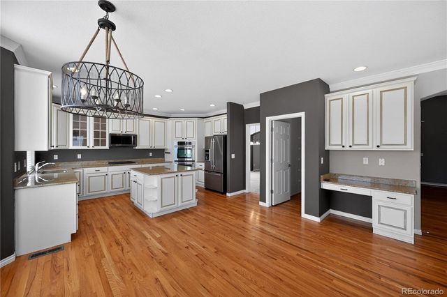 593 Kryptonite Drive, Castle Rock, CO 80108