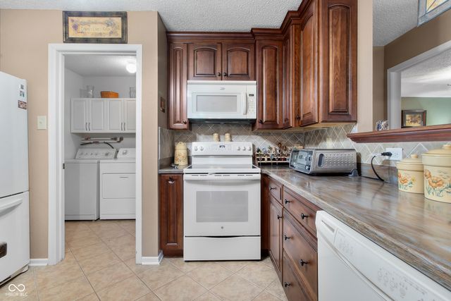 12691 Republic Drive, Fishers, IN 46037