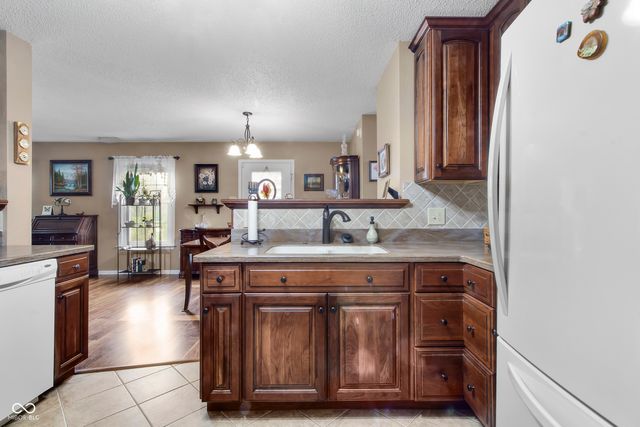 12691 Republic Drive, Fishers, IN 46037