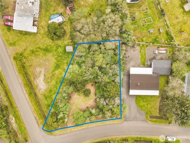 113 Jib Street NW, Ocean Shores, WA 98569