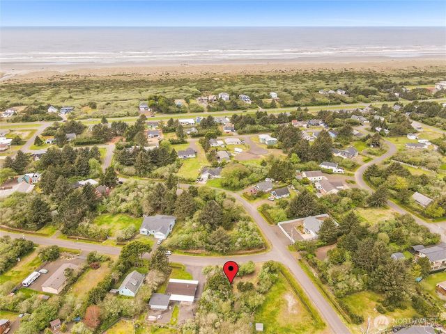 113 Jib Street NW, Ocean Shores, WA 98569