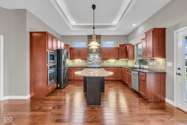 3201 N 675 Road E, Darlington, IN 47940