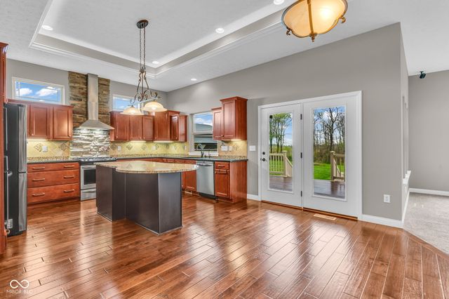 3201 N 675 Road E, Darlington, IN 47940