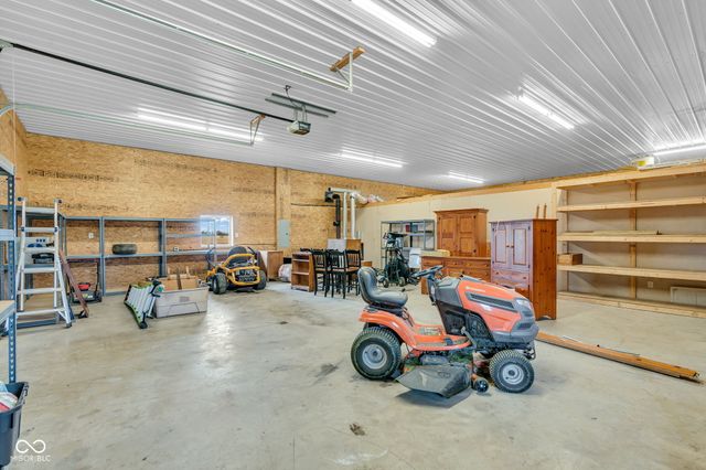 3201 N 675 Road E, Darlington, IN 47940