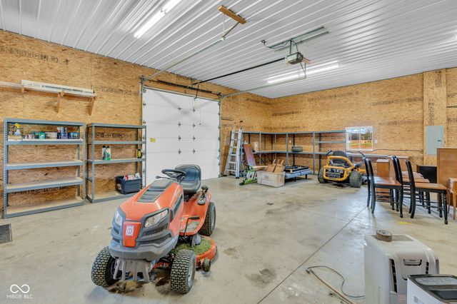3201 N 675 Road E, Darlington, IN 47940
