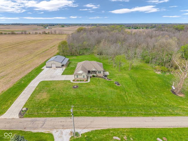 3201 N 675 Road E, Darlington, IN 47940