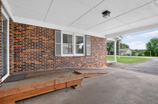 3035 Monterey Hwy, Sparta, TN 38583