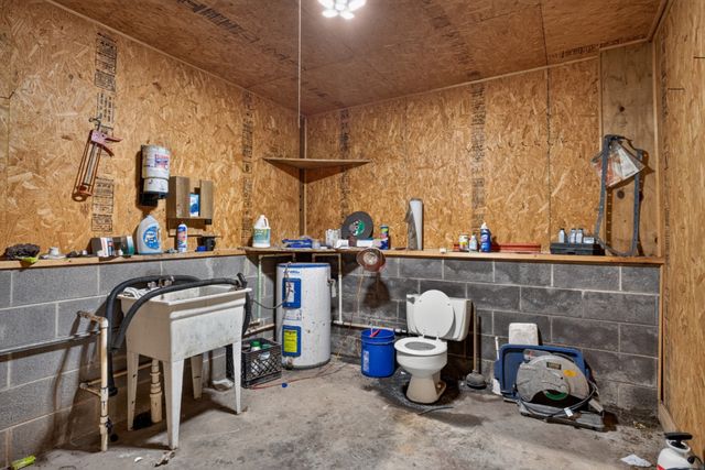 3035 Monterey Hwy, Sparta, TN 38583