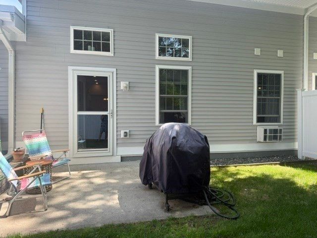 445 Berlin St 7, Clinton, MA 01510